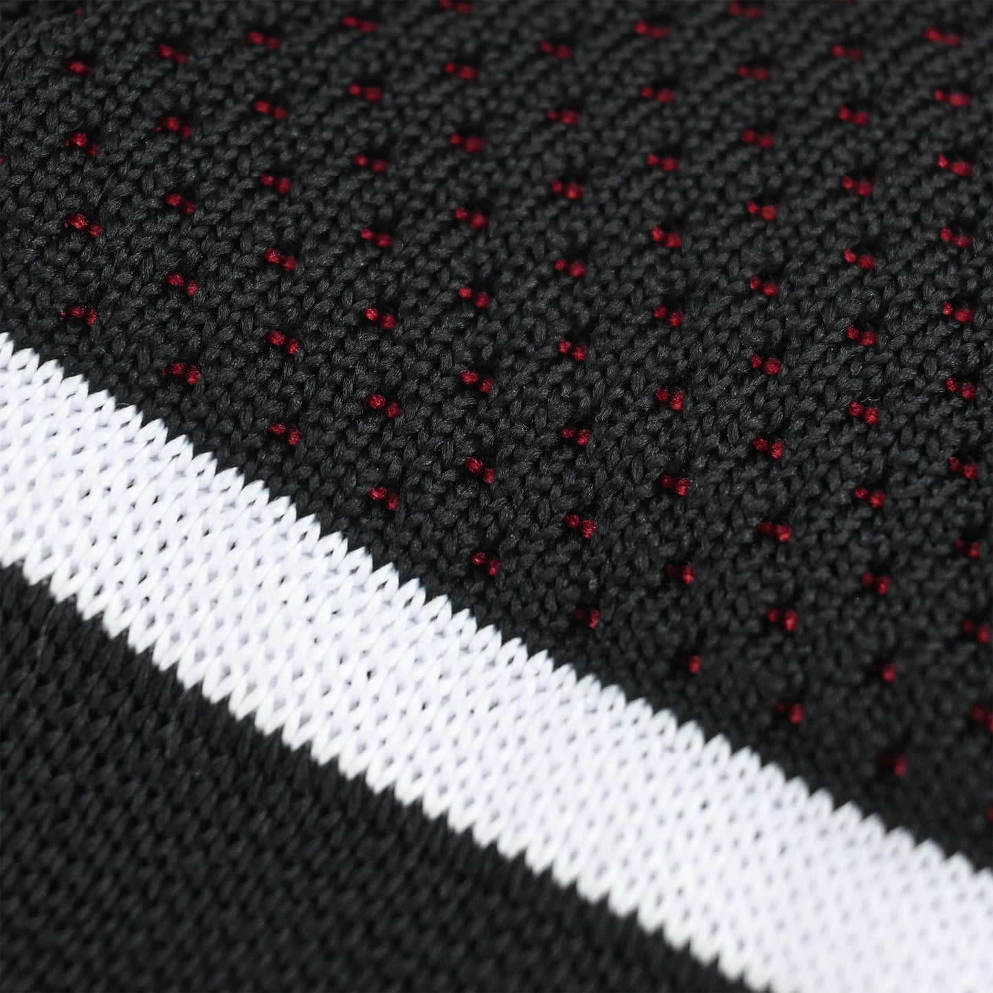 Adults AFCB X New Era Cherries Crest Beanie Black / Red