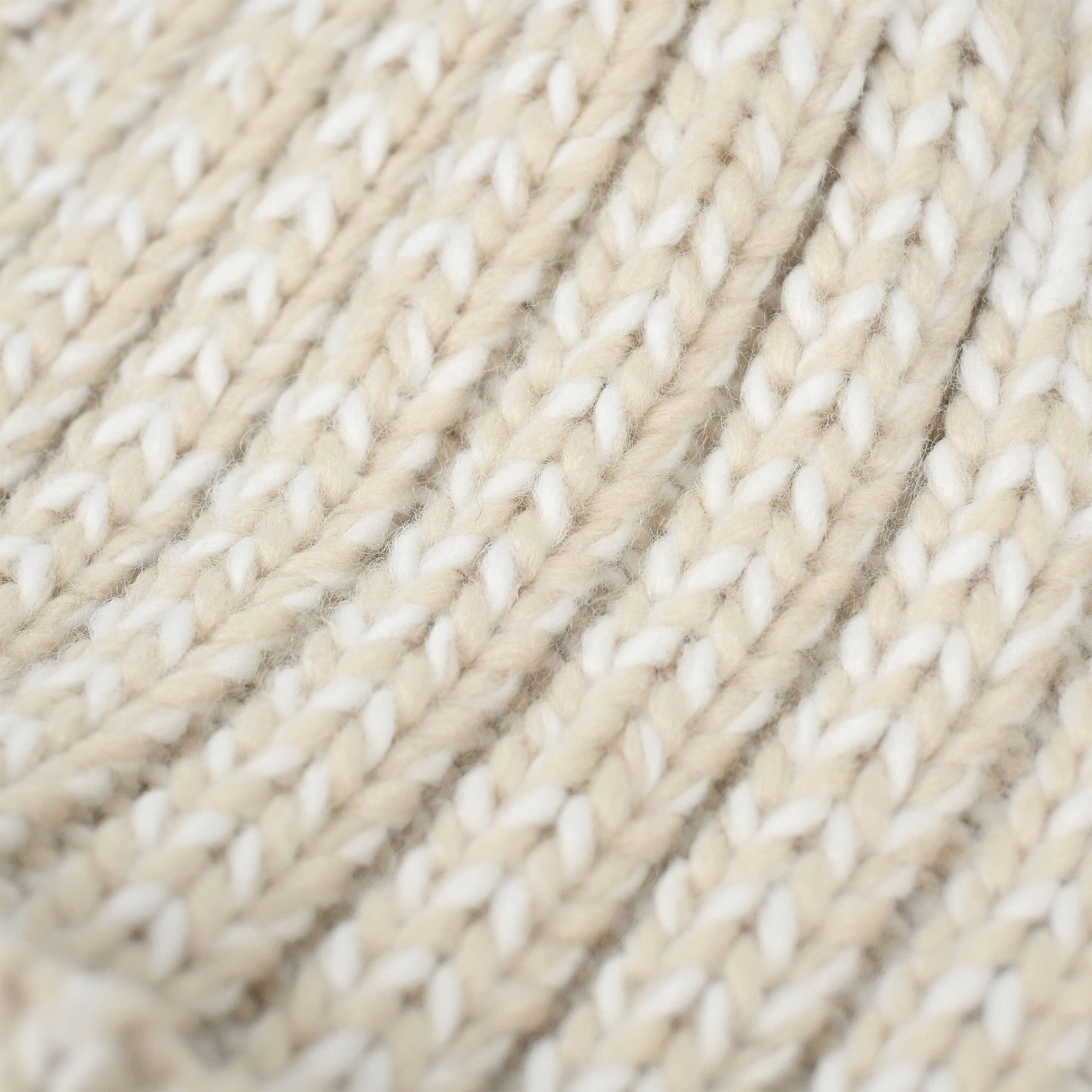Womens Coast Bobble Hat - Sand