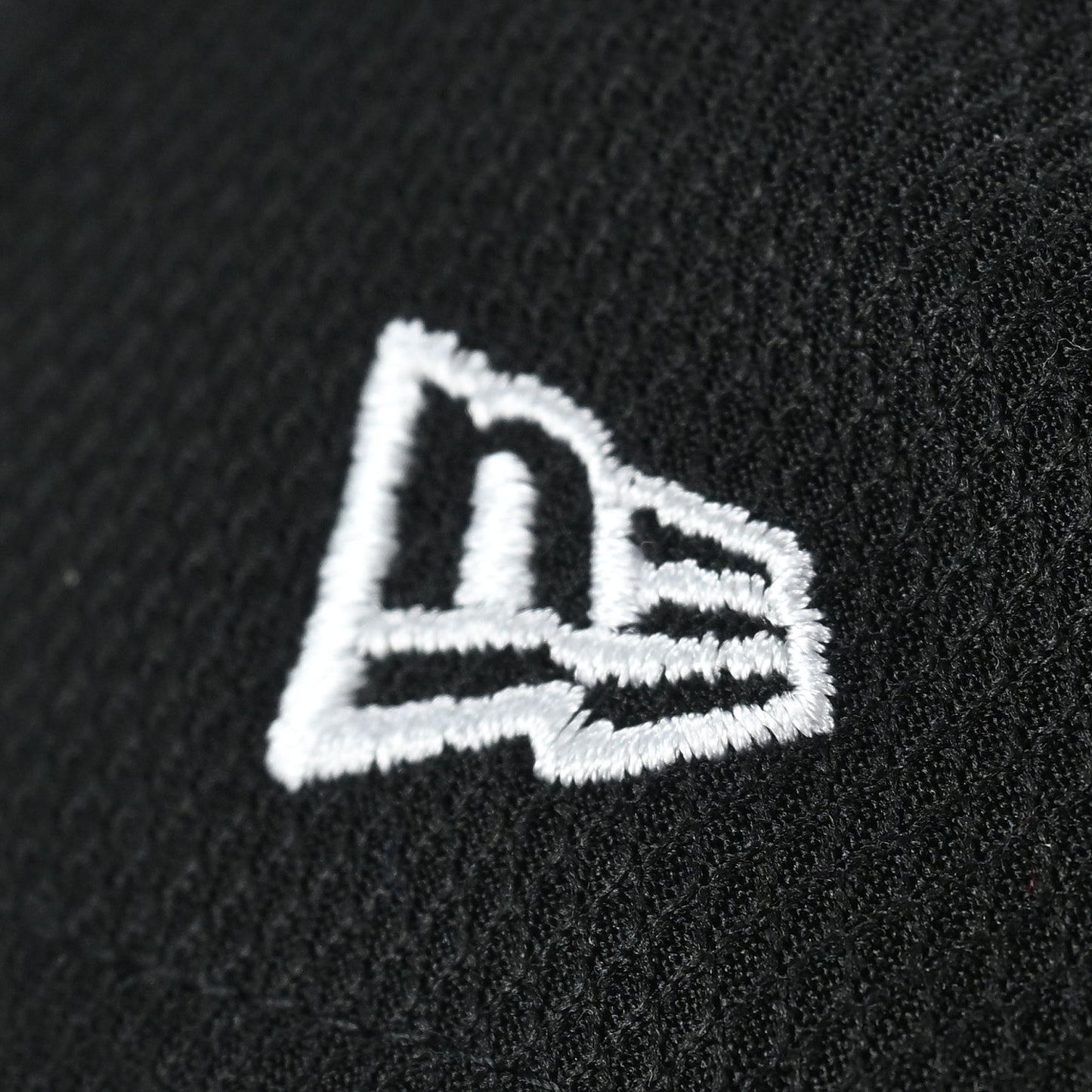 Adults AFCB X New Era 39Thirty Diamond Cherries Crest Cap - Black