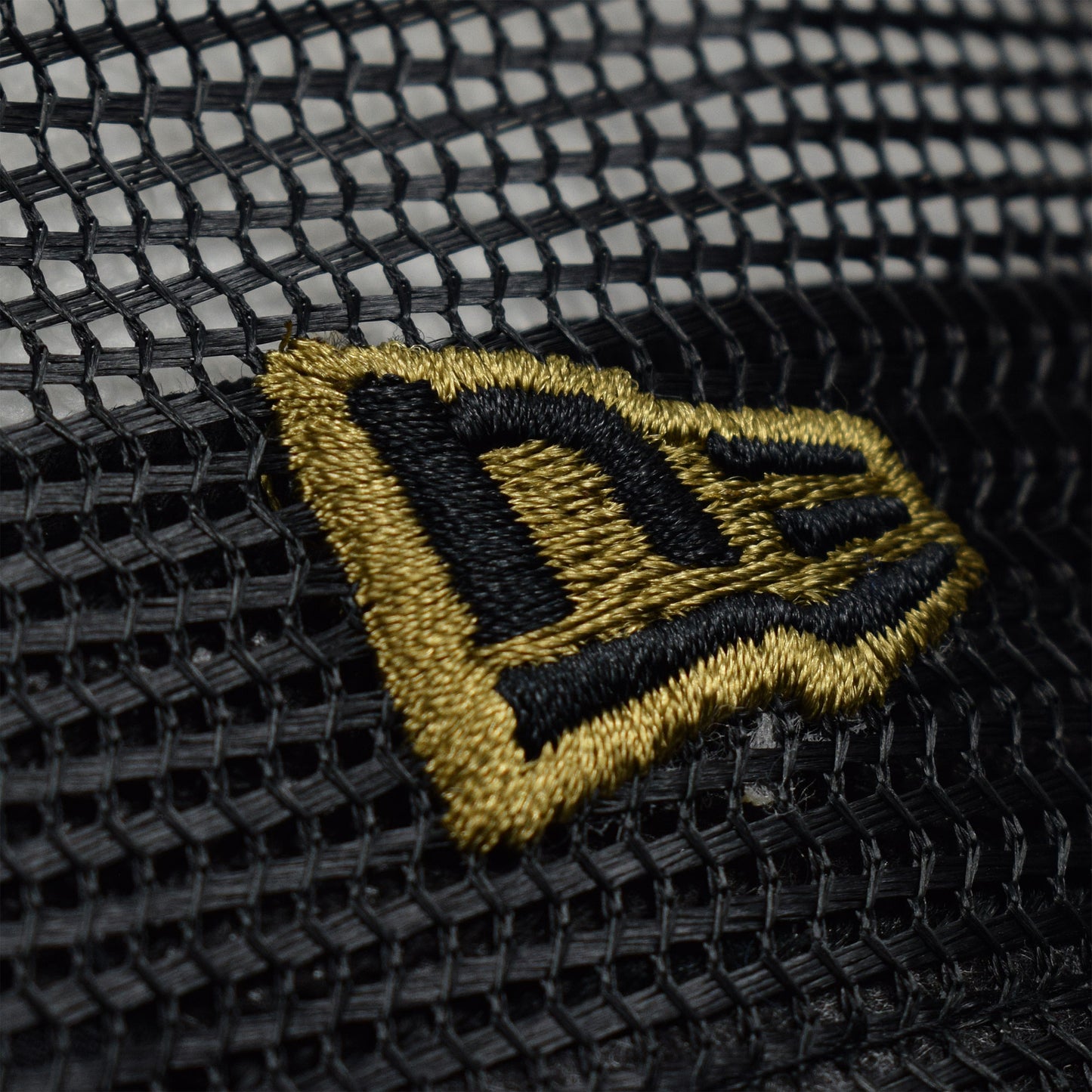 Adults AFCB X New Era E-Frame Trucker Cap - Black / Gold