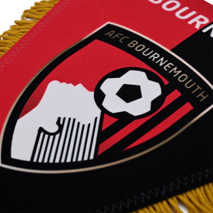 Triangular Crest Pennant