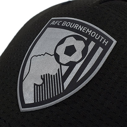 Adults Mono Crest Wicking Cap - Black