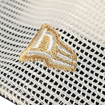 Adults AFCB X New Era 9Forty Trucker Cap - Ivory / Gold