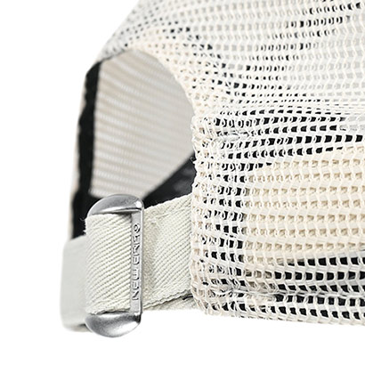 Adults AFCB X New Era 9Forty Trucker Cap - Ivory / Gold